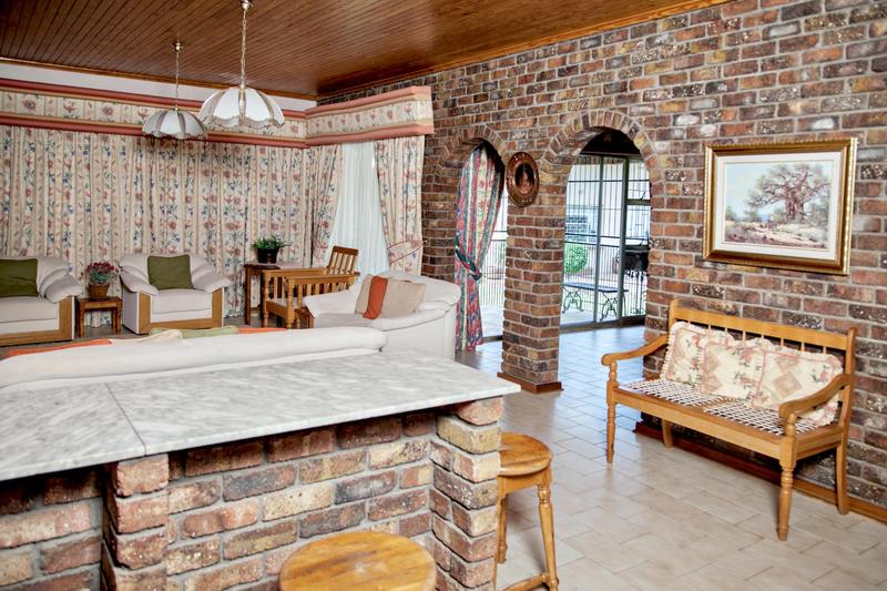 5 Bedroom Property for Sale in Douglas Northern Cape